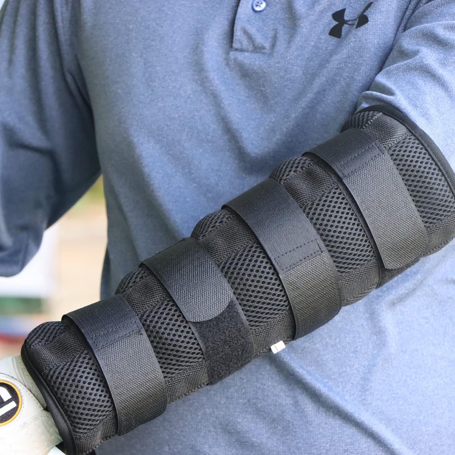 Golf Swing Training Elbow Brace, Straight and Turn Arm Golf Swing Trainer Golf Swing Trainer, Perfect for Amend Chicken Wings and Correction Brace of Golf Swing