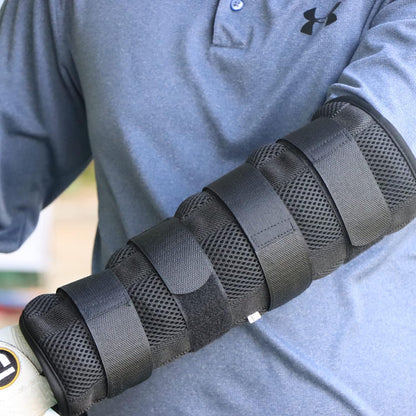 Golf Swing Training Elbow Brace, Straight and Turn Arm Golf Swing Trainer Golf Swing Trainer, Perfect for Amend Chicken Wings and Correction Brace of Golf Swing